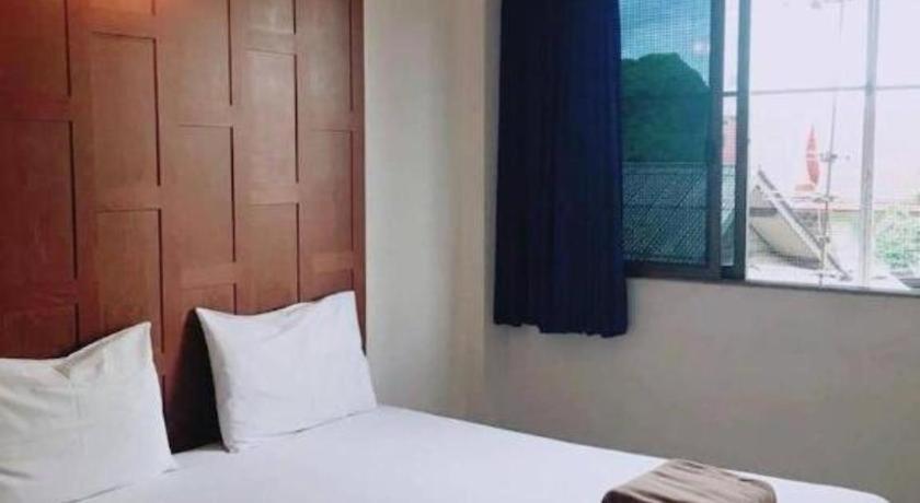 New Siam Guest House Bangkok Exterior photo